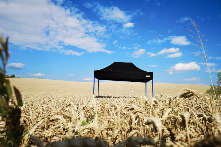 Prodam stojnice 3x3m